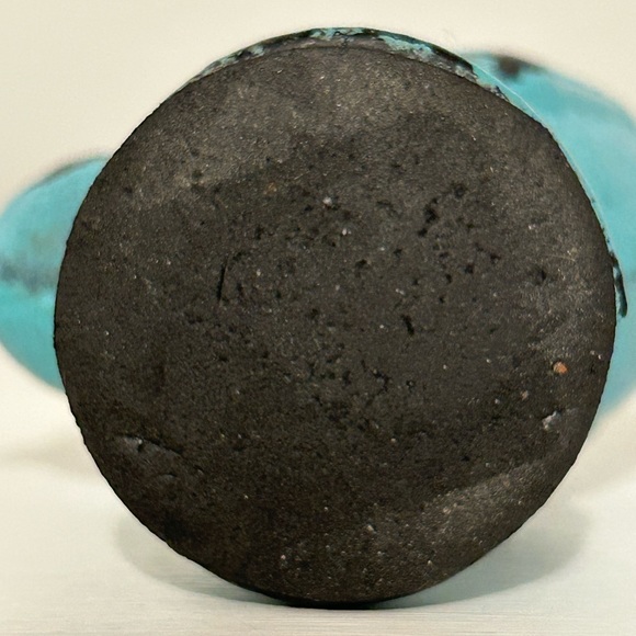 Vintage Cast Iron Turquoise Bird Paperweight Figurine - Picture 6 of 6